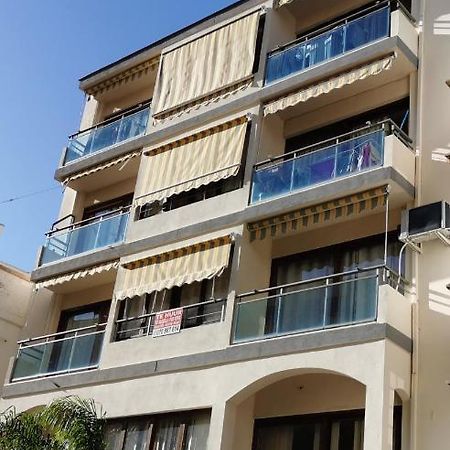 Apartamentos Gladys โมไรรา ภายนอก รูปภาพ
